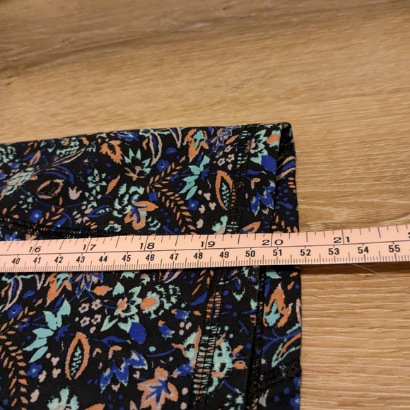 Free People bike shorts - Picture 6 of 6